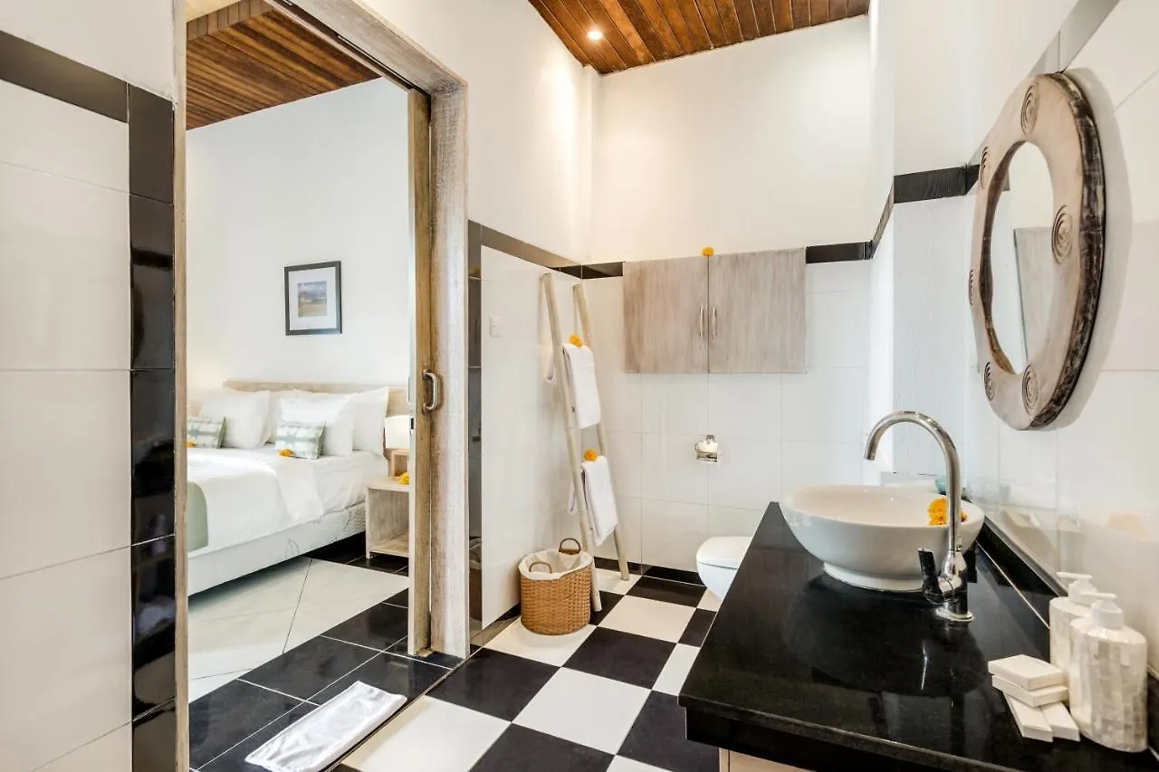 Villa Lavana - 3 Bedrooms Seminyak