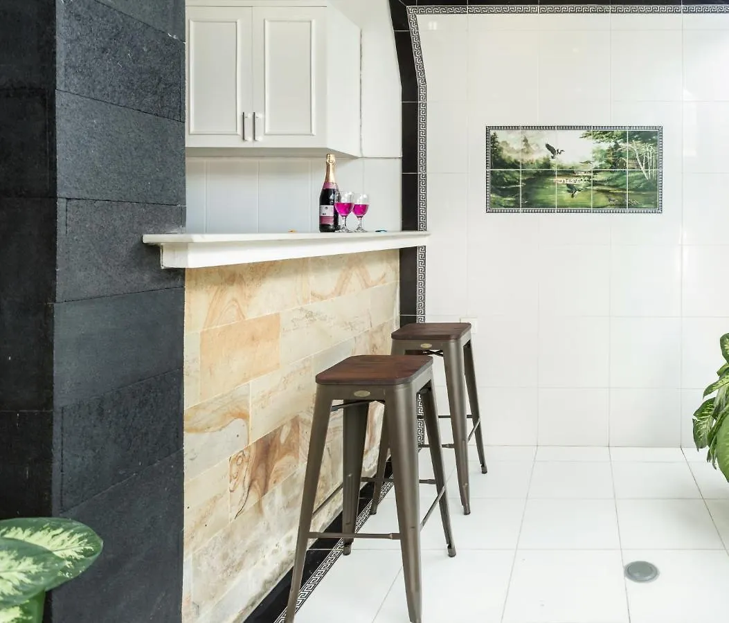 Villa Lavana - 3 Bedrooms Seminyak Indonesien